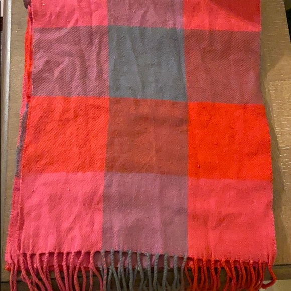 Scarf - Picture 2 of 2